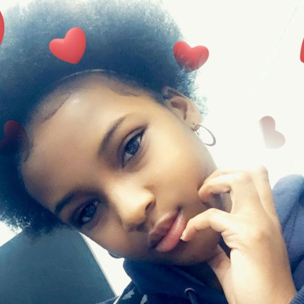 Meet your Posher, Makiyah